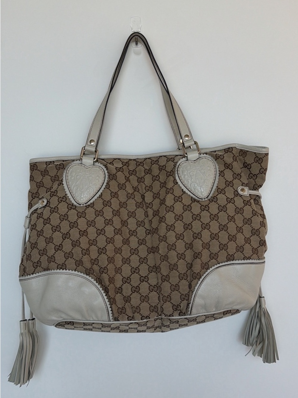 Authentic Gucci Babouska Heart Tote Canvas Off-White/Ivory (F/W 2008) – Full Set